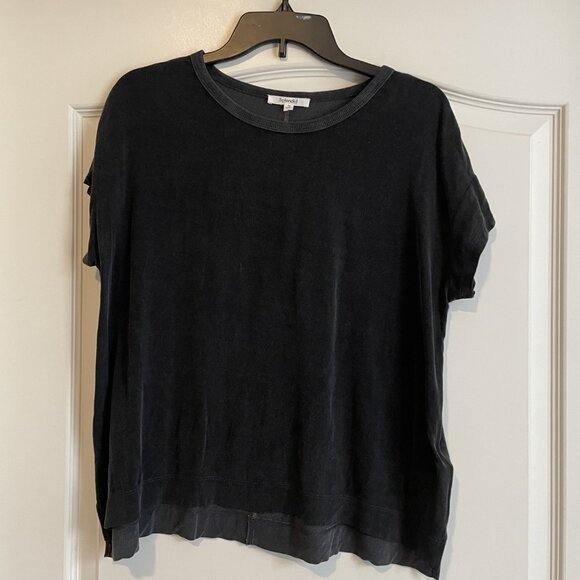 LAST CHANCE! Splendid Black Knit Top or Tee - Size Medium - Raw hems - Picture 1 of 4